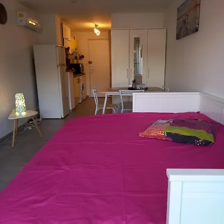 Apartment De Lina - West - Self Check-in