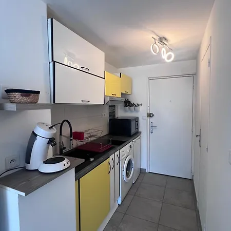 De Lina - West - Self Check-in דירה